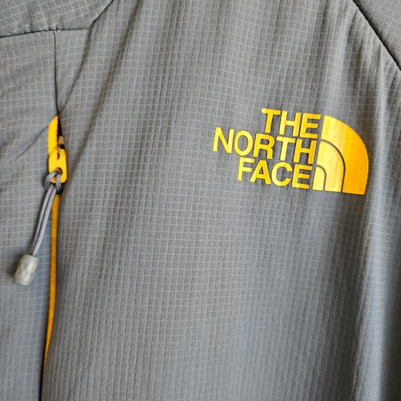 The North Face Men's Ventrix Jacket - Smoke Blue and Yellow - Large - Picture 3 of 10